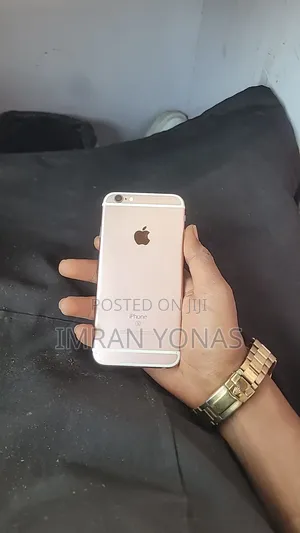 Apple iPhone 6s 64 GB Gold