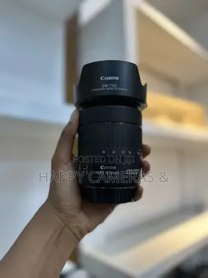 Canon Eos 90d 18-135mm Usm DSLR Camera