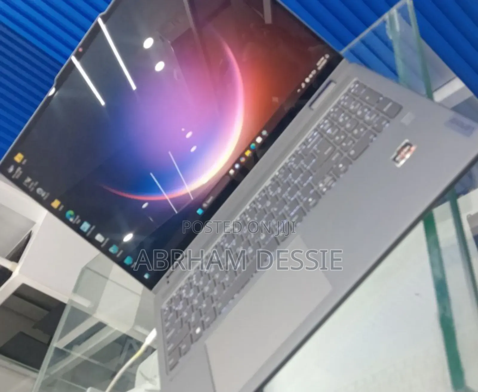 New Laptop Lenovo 16GB AMD Ryzen 7 SSD 512GB
