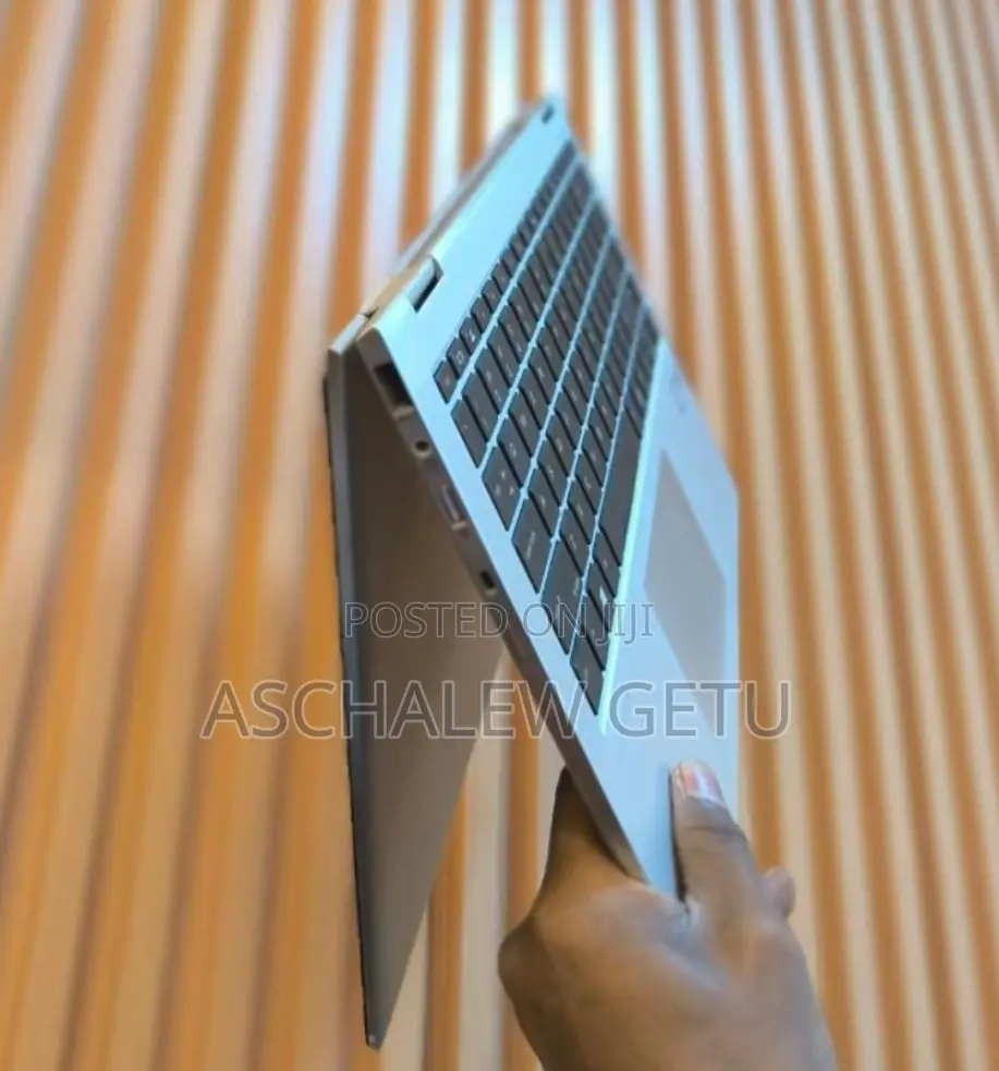 New Laptop HP EliteBook X360 1040 G7 16GB Intel Core I5 SSD 512GB