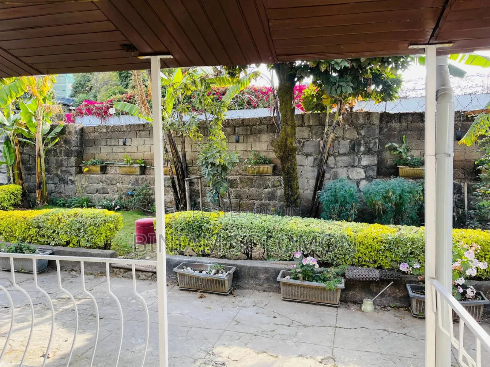 Furnished 3bdrm Villa in Bole for rent