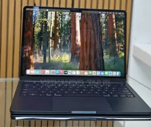 Photo - New Laptop Apple MacBook Air 2024 M3 13-Inch 8GB Apple M3 SSD 256GB