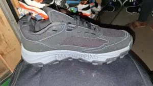 Columbia Men's Hatana Max Outdry Hiking Shoes.