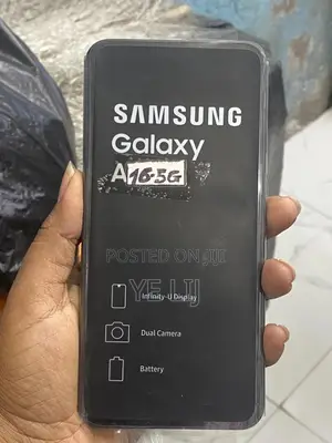 Photo - New Samsung Galaxy A16 5G 256 GB Black