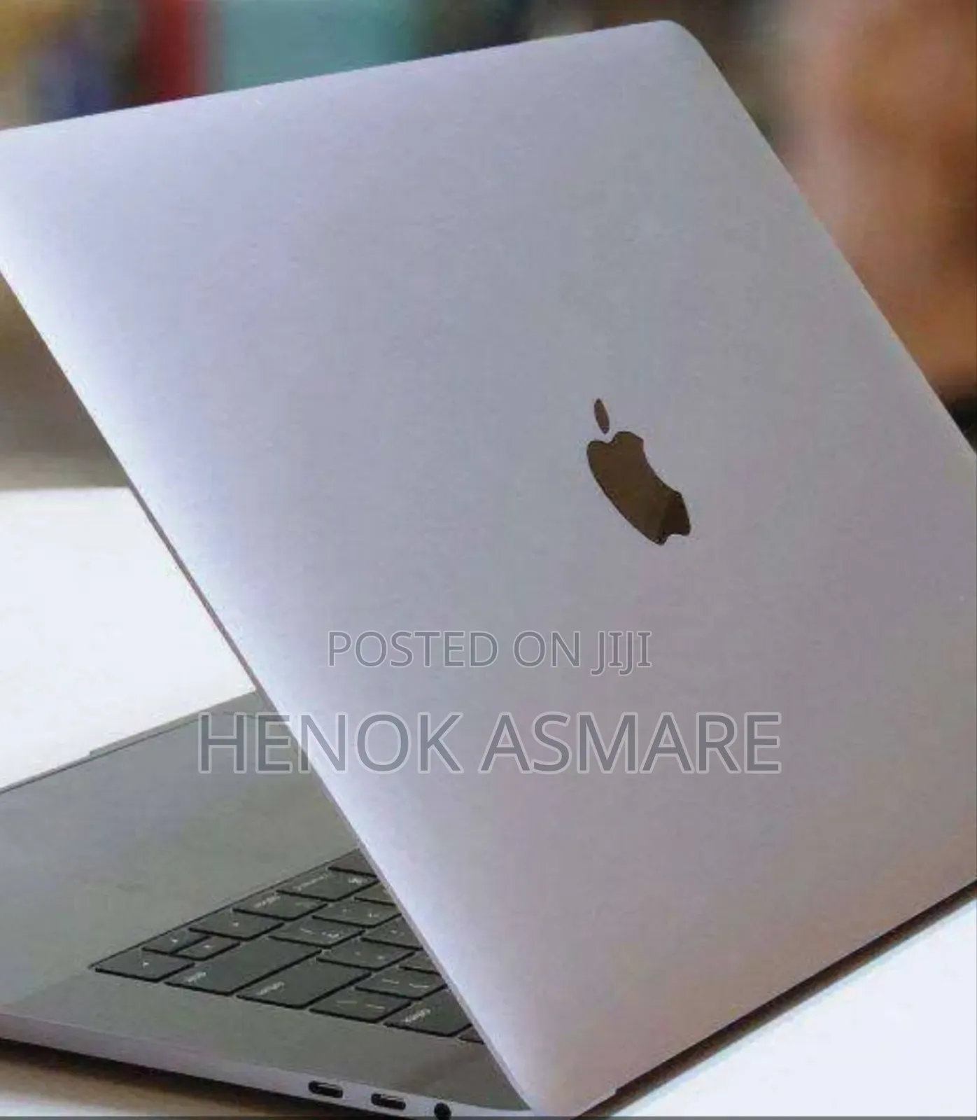 New Laptop Apple MacBook Pro 2019 16GB Intel Core I9 SSD 512GB