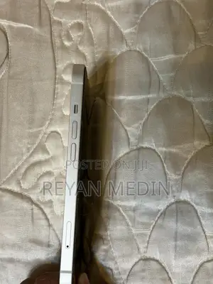 Apple iPhone 13 128 GB White