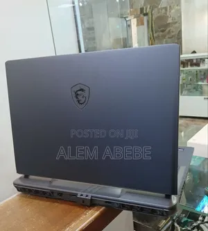 New Laptop MSI Vector 16 HX AI A2XWIG 16GB Intel Core Ultra 7 SSD 1T