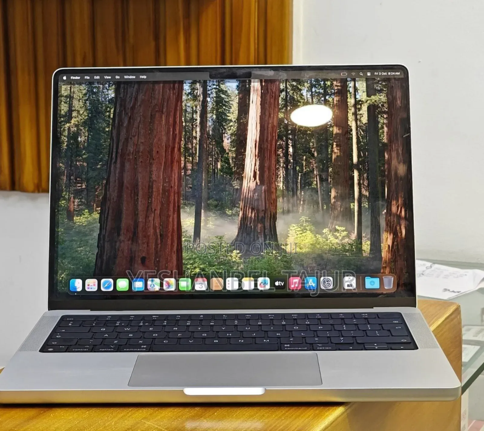 New Laptop Apple MacBook Pro M1 32GB Apple M1 Pro SSD 1T