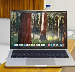 New Laptop Apple MacBook Pro M1 32GB Apple M1 Pro SSD 1T