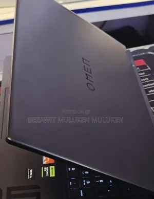 New Laptop HP Omen 16 16GB Intel Core I9 SSD 512GB