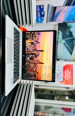 Photo - New Laptop HP EliteBook 840 G5 16GB Intel Core I5 SSD 512GB