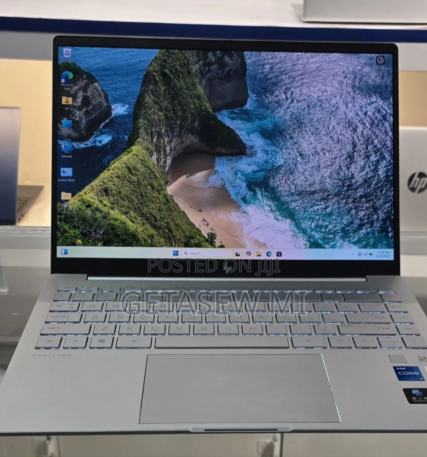 New Laptop HP Pavilion 14 16GB Intel Core I7 SSD 1T