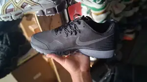 Nike Sketchers Made in Vietnam