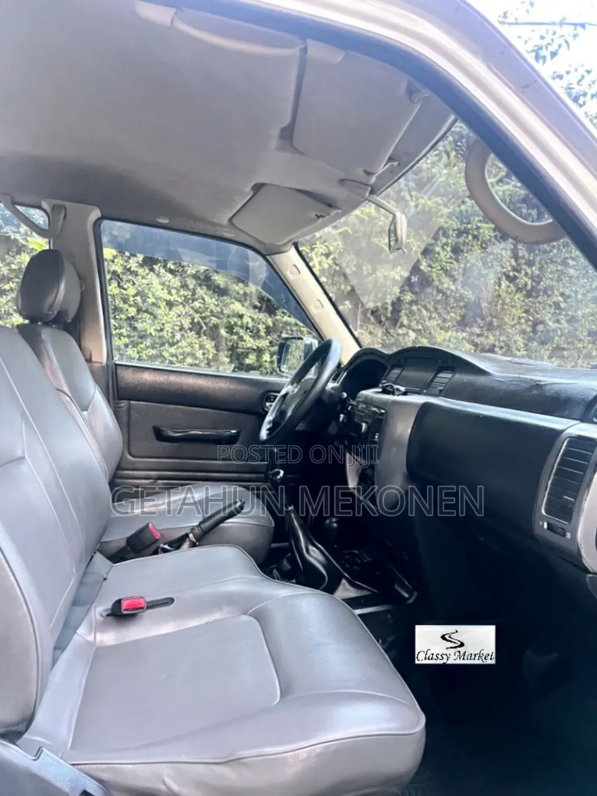 Nissan Patrol 2010 White