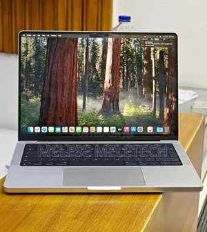New Laptop Apple MacBook Pro M1 32GB Apple M1 Pro SSD 1T