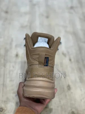 Under Armour Hovr Adventure Boots