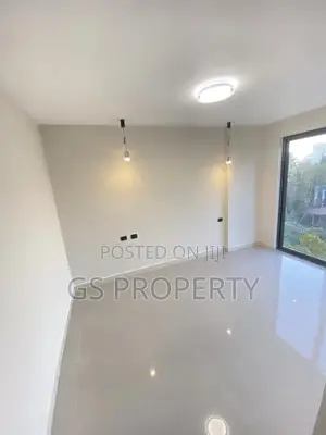 3bdrm Apartment in Bole for sale