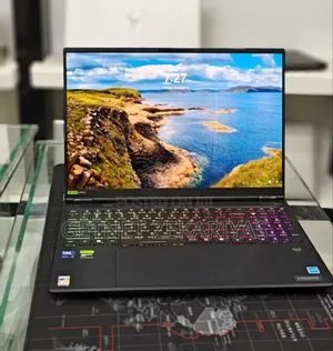 New Laptop Acer Predator Helios Neo 16 16GB Intel Core Ultra 9 SSD 1T