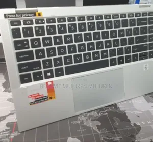 Photo - New Laptop HP EliteBook 840 16GB Intel Core I7 SSD 512GB