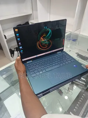 New Laptop Lenovo Yoga 7i 16GB Intel Core Ultra 7 SSD 1T