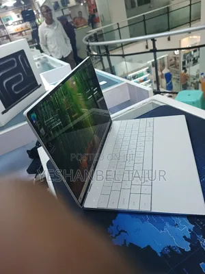 New Laptop Dell XPS 13 32GB Intel Core I7 SSD 512GB