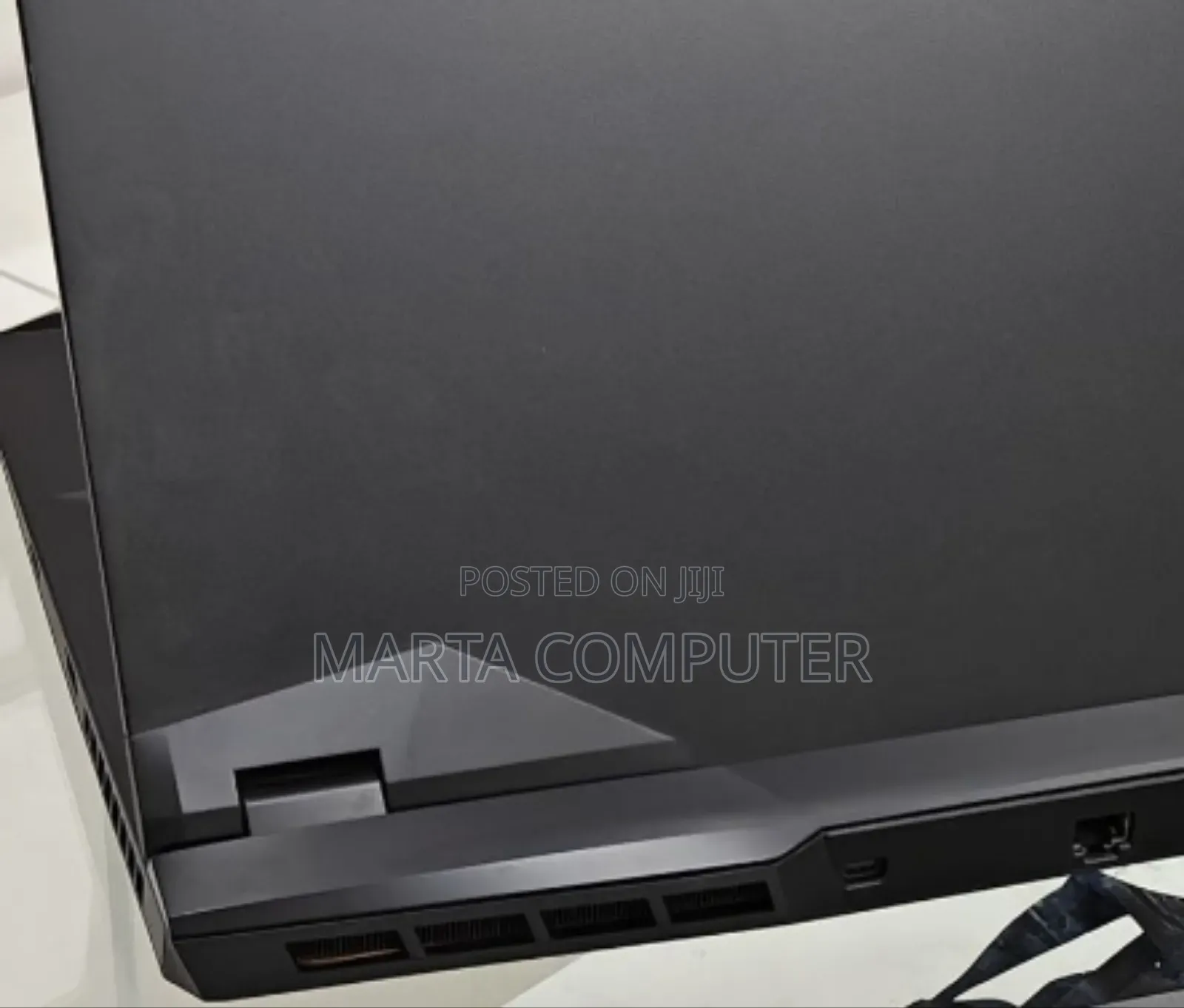 New Laptop MSI GP75 Leopard 16GB Intel Core I7 SSD 1T