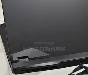 New Laptop MSI GP75 Leopard 16GB Intel Core I7 SSD 1T