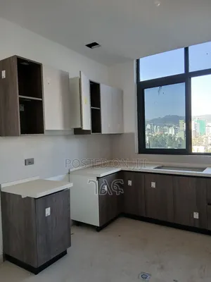 2bdrm Apartment in ቦሌ መደሃኒያለም አካባቢ በሚገኝ, Bole for sale