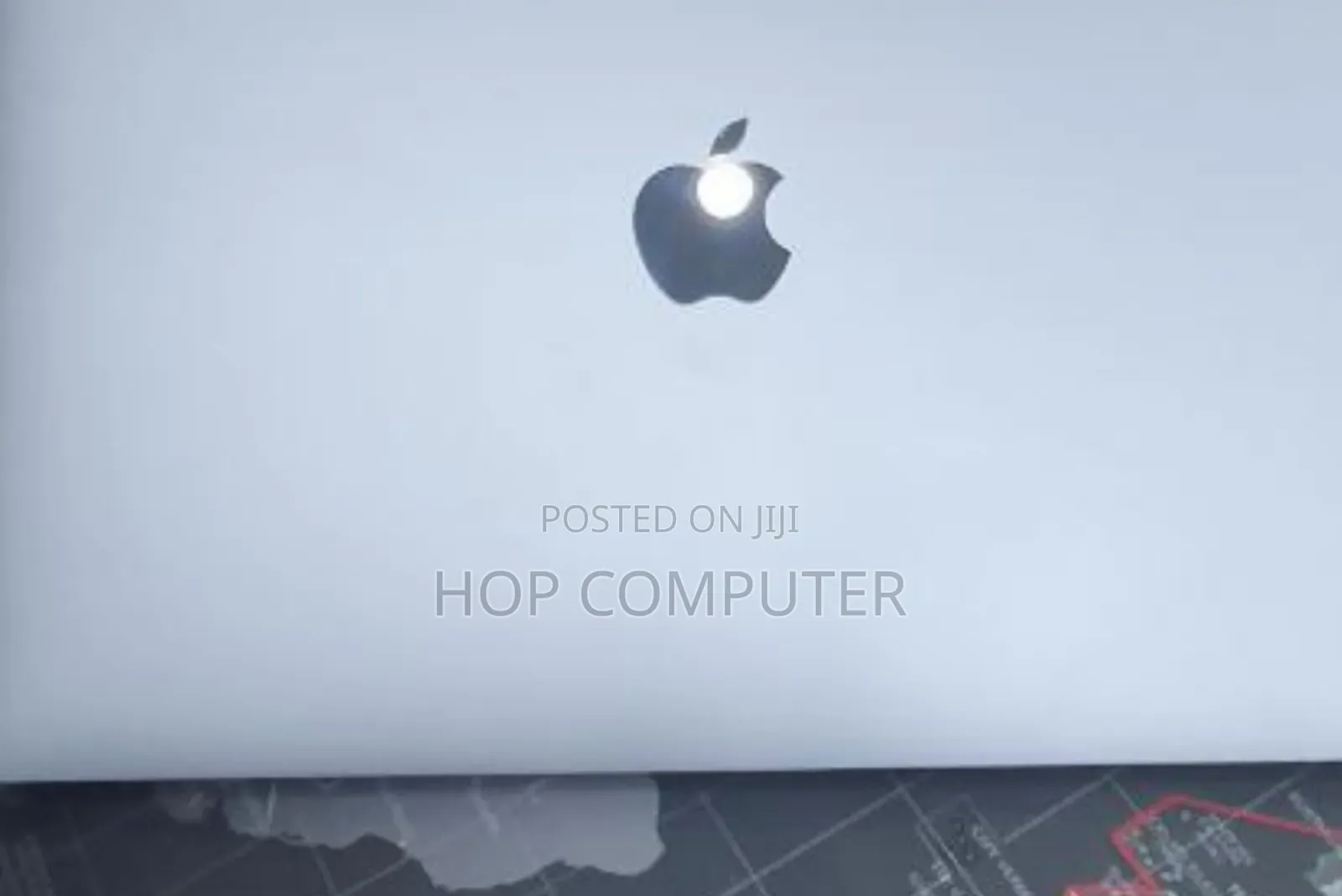 New Laptop Apple MacBook Pro 2022 M2 8GB Apple M2 SSD 256GB