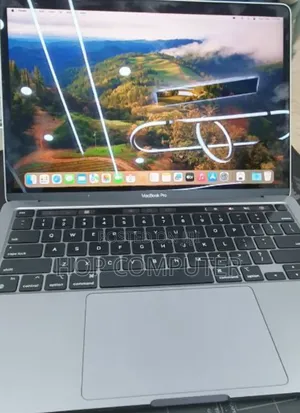 New Laptop Apple MacBook Pro 2022 M2 8GB Apple M2 SSD 256GB