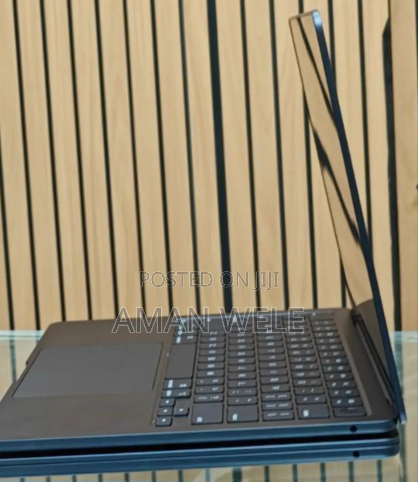 New Apple MacBook Air 2024 M3 13-Inch 8GB Intel Core M3 SSD 256GB