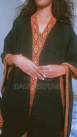 Photo - Traditional Kaba ሻርፕ