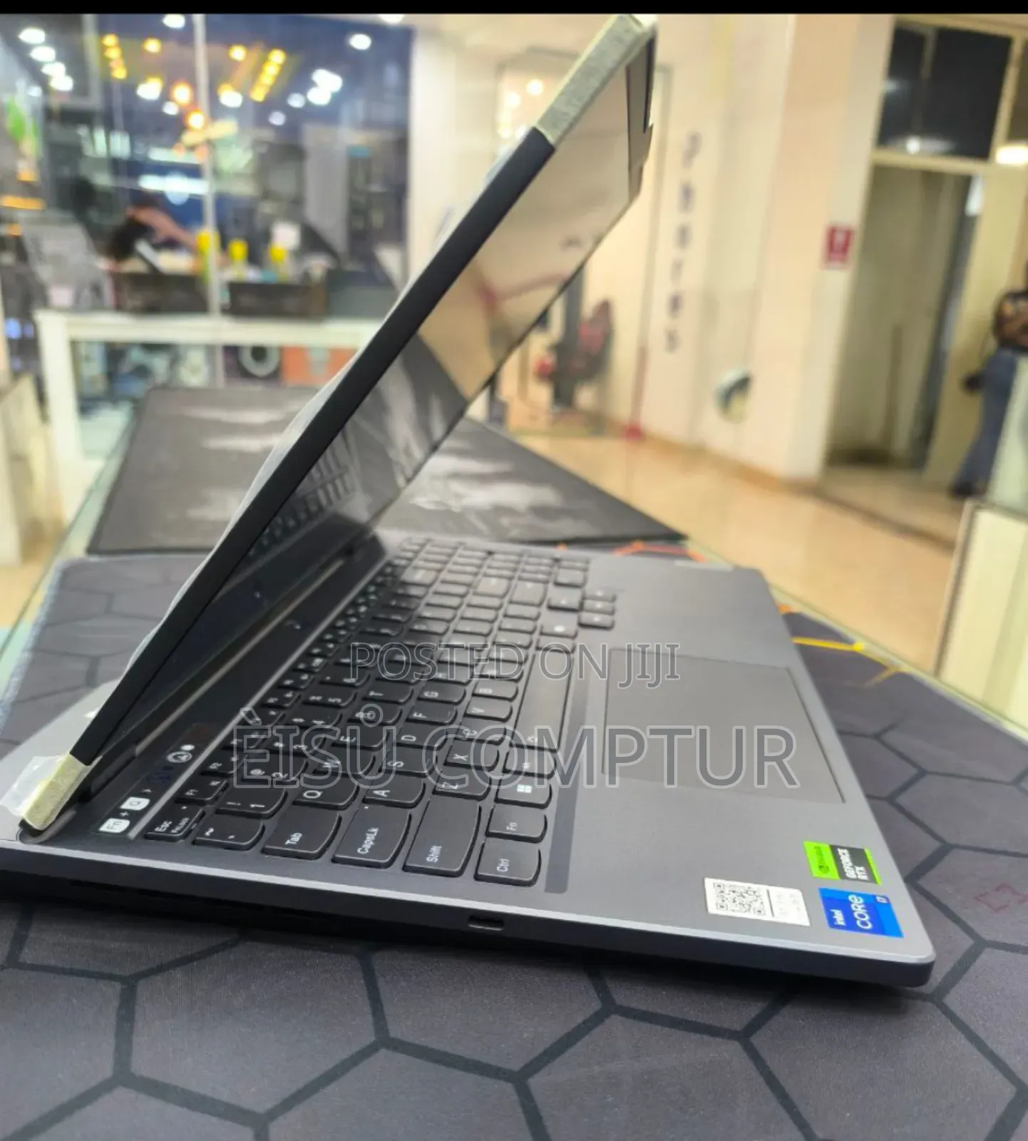 New Laptop Lenovo Legion 5 24GB Intel Core i7 SSD 512GB