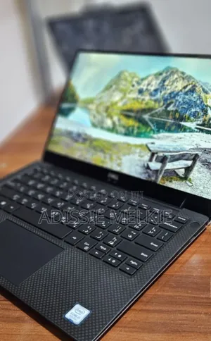 Photo - New Laptop Dell XPS 13 8GB Intel Core I5 SSD 512GB
