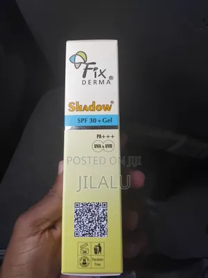 Fix Derma Shadow Sunscreen