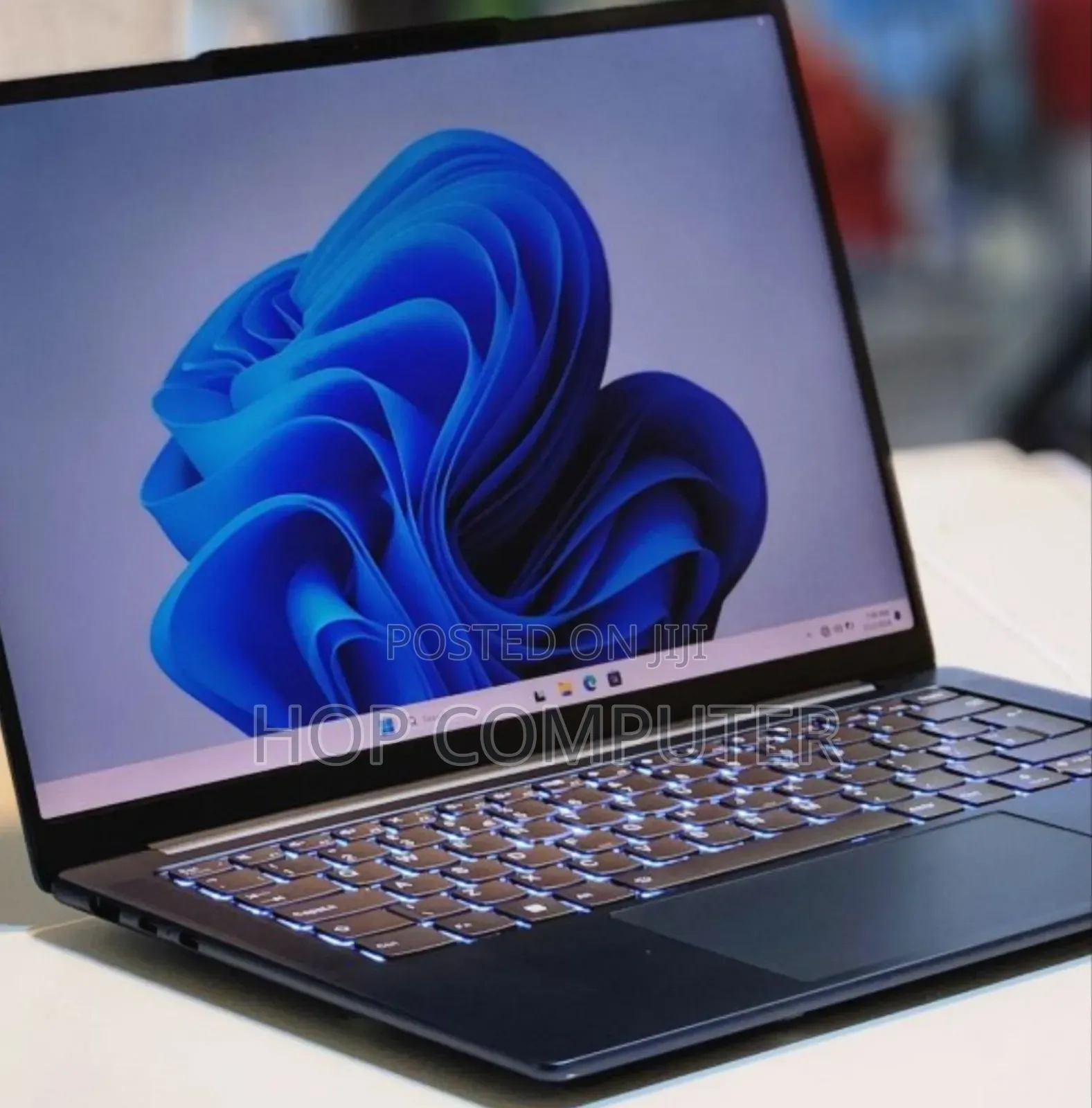 New Laptop Lenovo ThinkPad Yoga 16GB Intel Core I7 SSD 1T