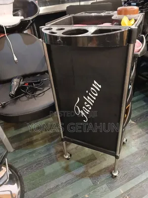 የሴቶች የፀጉር ቤት ዕቃዎች