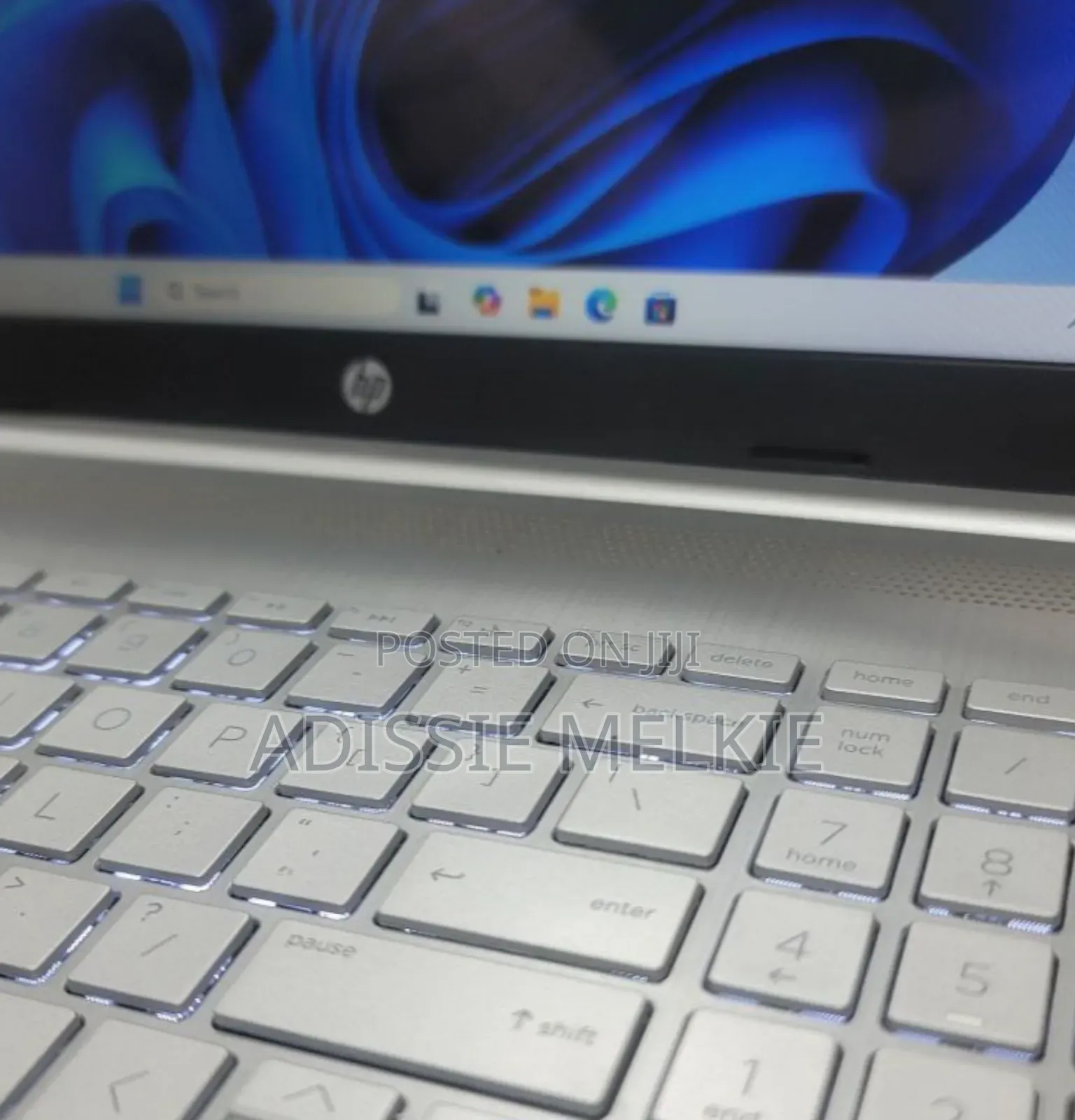 New Laptop HP Pavilion 15 8GB Intel Core I5 SSD 256GB