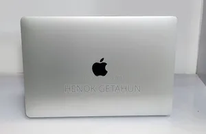 Photo - New Laptop Apple MacBook Air 2020 8GB Intel Core I3 SSD 256GB