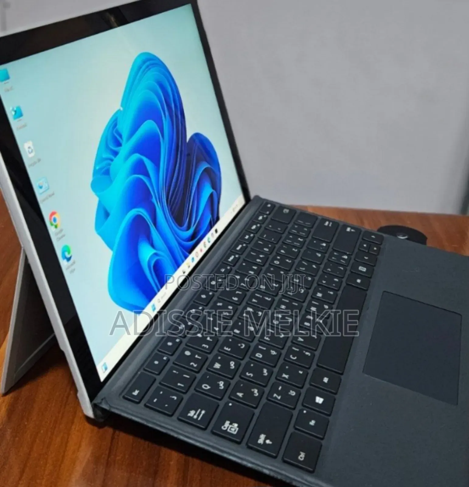 New Laptop Microsoft Surface Pro 7 8GB Intel Core I5 SSD 128GB