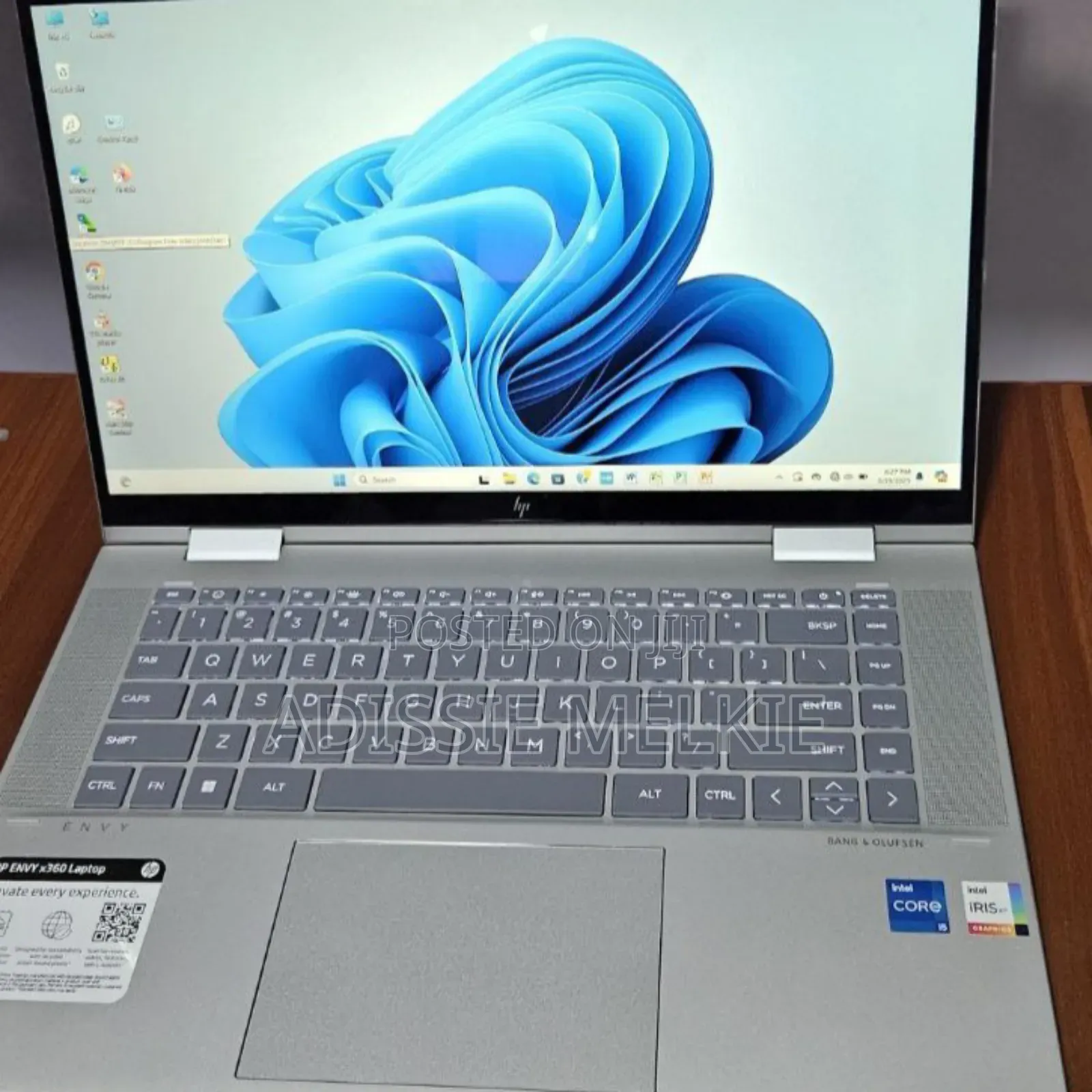 New Laptop HP Envy X360 8GB Intel Core I5 SSD 512GB