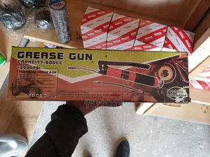Grease Gun (ግሪስ ማጠጫ)