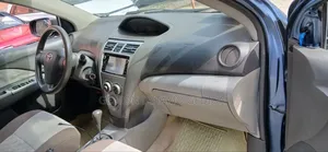 Toyota Yaris 2010 Gray