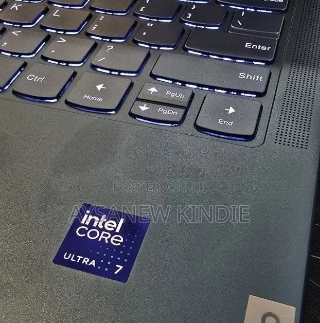 New Laptop Lenovo Yoga 9i 16GB Intel Core Ultra 7 SSD 1T