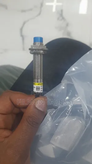 Photo - NPN Proximity Sensor