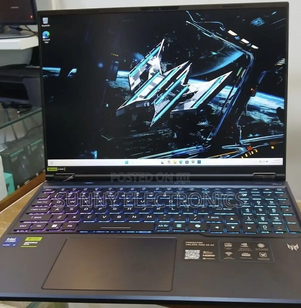 New Laptop Acer Predator Helios Neo 16 32GB Intel Core Ultra 9 SSD 1T