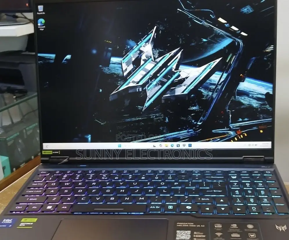 New Laptop Acer Predator Helios Neo 16 32GB Intel Core Ultra 9 SSD 1T