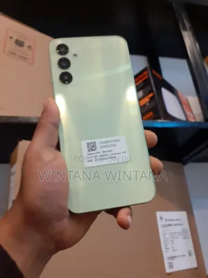 New Samsung Galaxy A24 128 GB Yellow