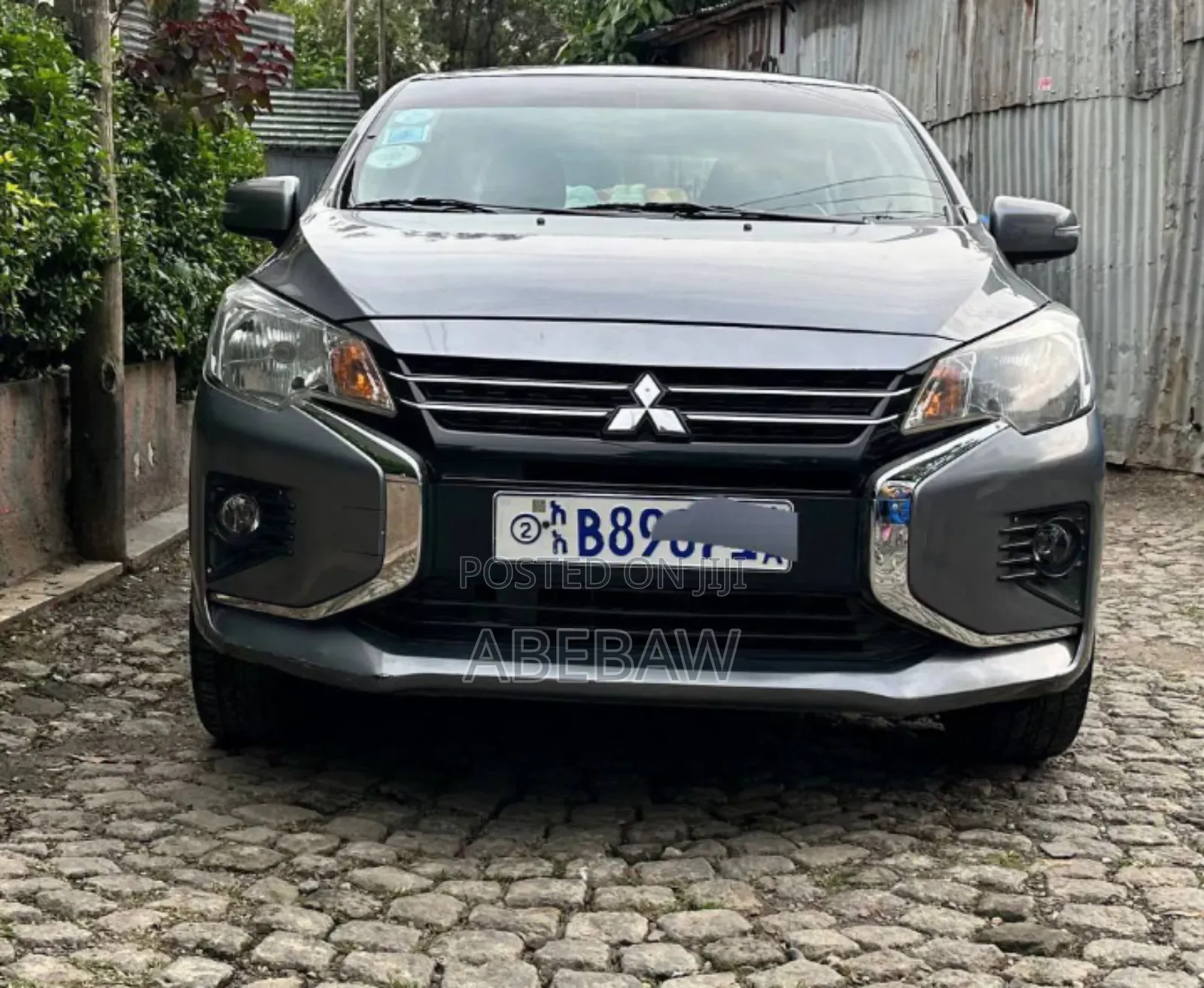 Mitsubishi Attrage 2021 Silver