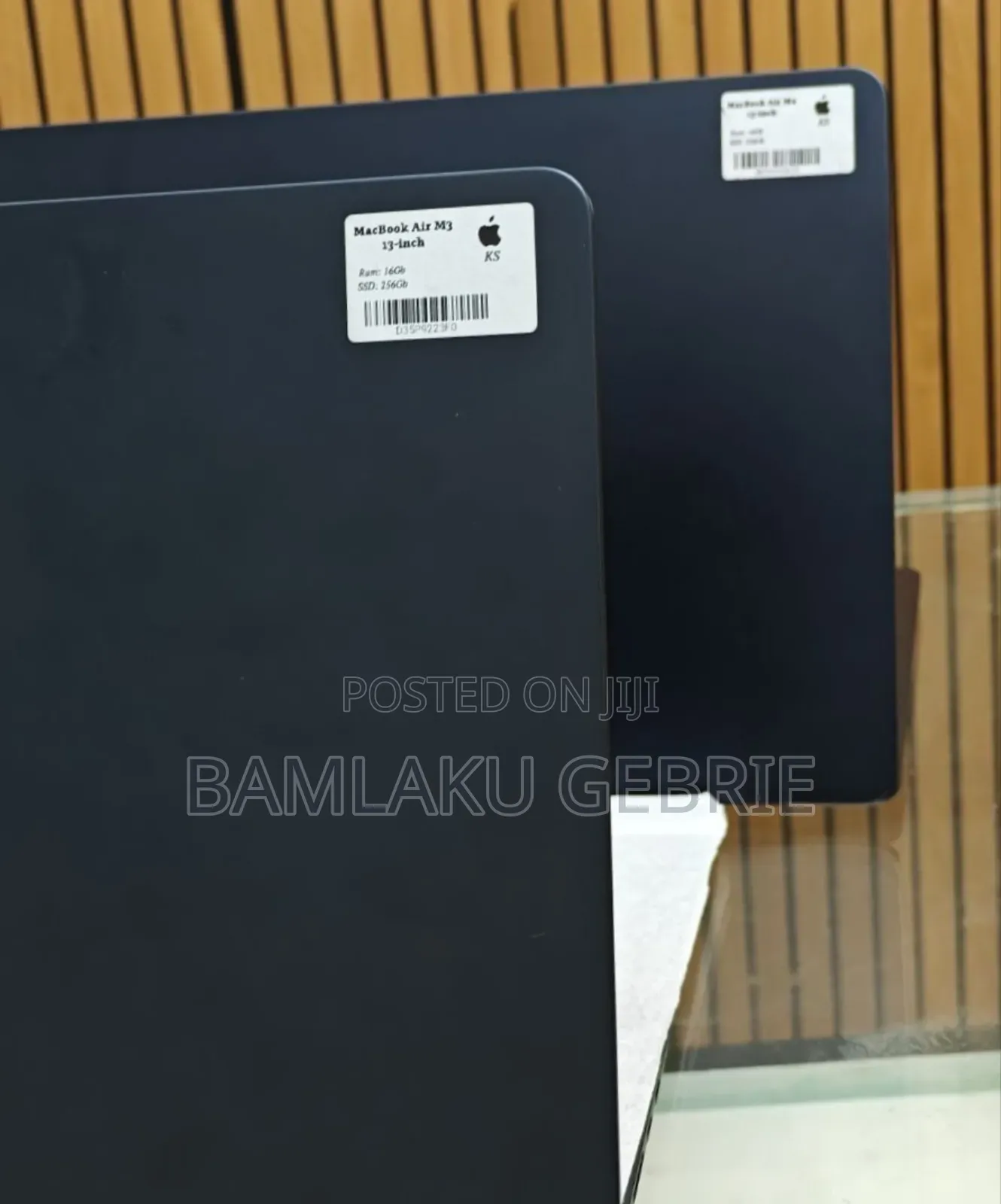 New Laptop Apple MacBook Air 2024 M3 13-Inch 8GB Apple M3 SSD 256GB